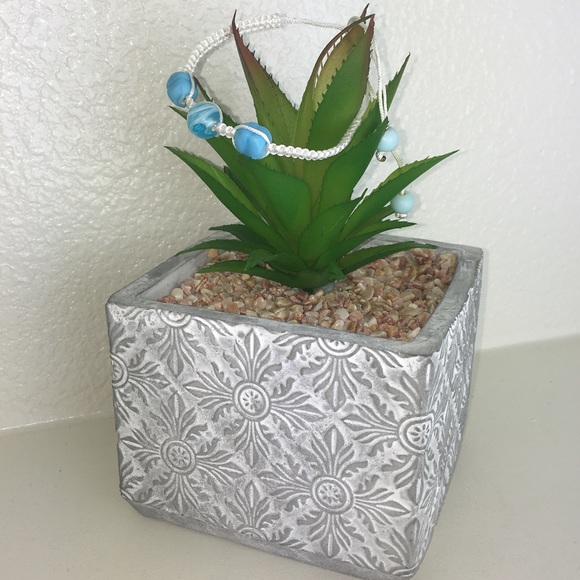 Handmade Chinese Knotting Bracelet W/ Glass Beads - Picture 1 of 8